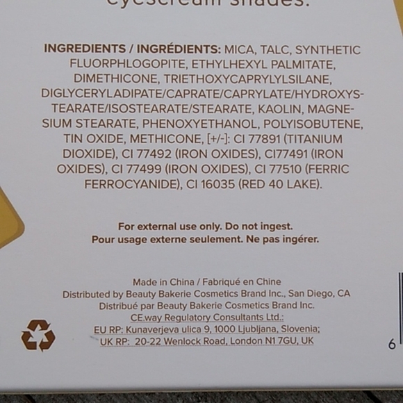 NEW Beauty Bakerie Do It For The Graham Eyeshadow Palette - Picture 10 of 13